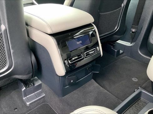 Used 2026 Lincoln Aviator 2WD image 12