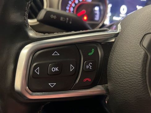 Used 2020 Jeep Wrangler Unlimited Rubicon w/ Dual Top Group image 16