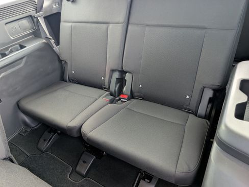 Used 2025 Hyundai Santa Fe SE FWD image 26
