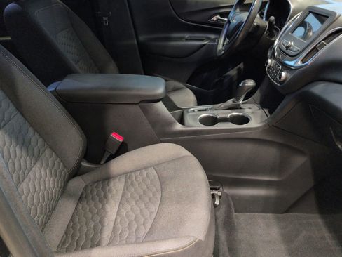 Used 2019 Chevrolet Equinox LT image 25