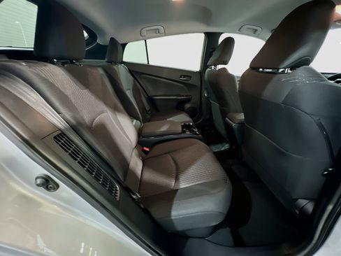 Used 2017 Toyota Prius Prime Plus w/ Carpet Mat Package FWD image 18