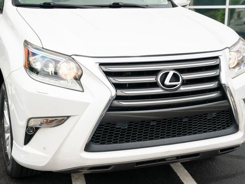 Used 2017 Lexus GX 460 Premium AWD/4WD image 5