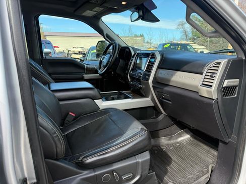 Used 2017 Ford F350 Lariat w/ Lariat Ultimate Package image 15