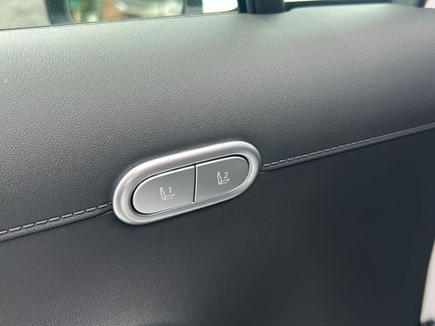 Certified 2026 Hyundai Palisade Limited AWD/4WD image 14