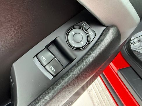 Used 2018 Chevrolet Camaro LT w/ RS Package image 30