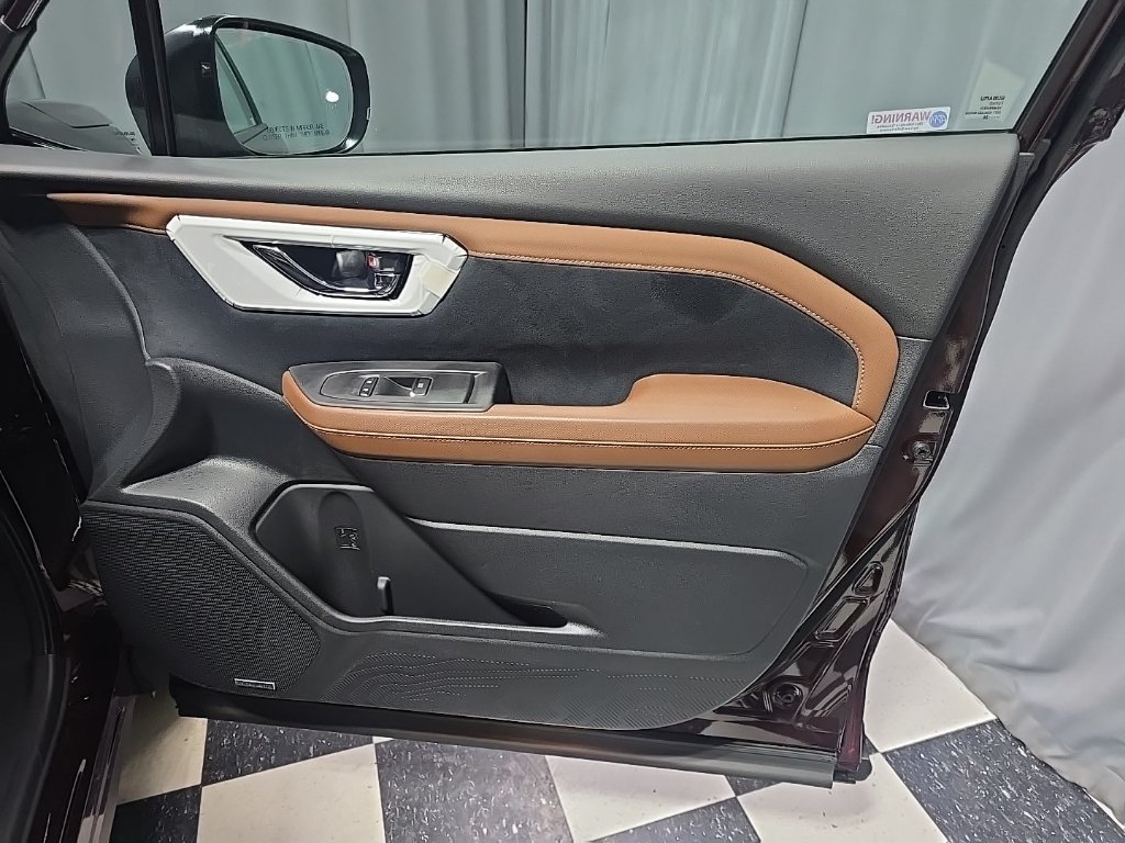 New 2026 Subaru Forester Touring w/ Touring Hybrid Package AWD/4WD image 6
