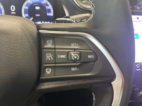 New 2025 Jeep Grand Cherokee Limited w/ Trailer Tow Package image 12