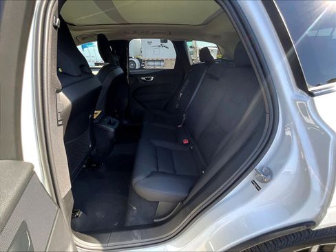 New 2026 Volvo XC60 B5 Plus w/ Climate Package AWD/4WD image 12