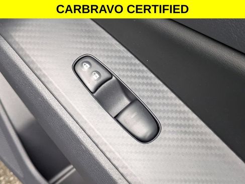 Used 2025 Nissan Altima 2.5 S FWD image 32