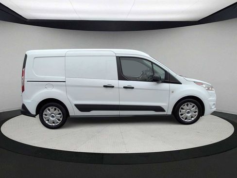 Used 2018 Ford Transit Connect XLT image 9