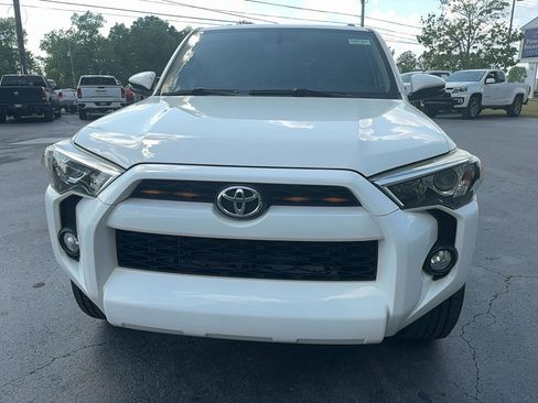 Used 2019 Toyota 4Runner SR5 Premium RWD image 1