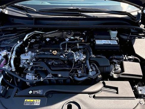 Used 2025 Toyota Corolla SE image 10