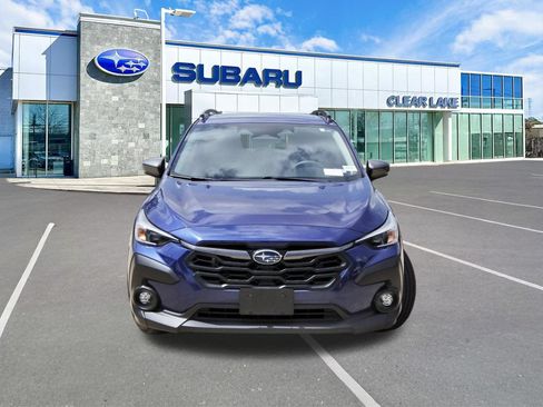 Used 2025 Subaru Crosstrek 2.5i Premium AWD/4WD image 2