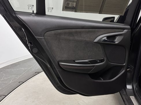 Used 2014 Chevrolet SS RWD image 30
