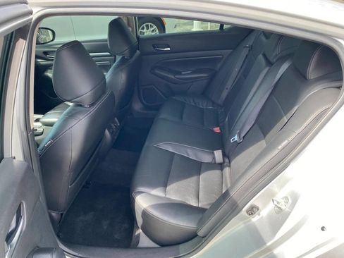 Used 2019 Nissan Altima 2.5 SL FWD image 21