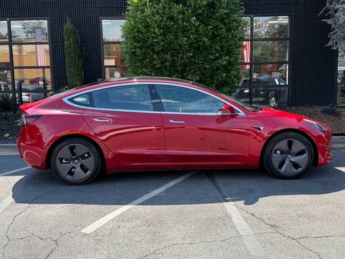 Used 2018 Tesla Model 3 Long Range AWD/4WD image 21
