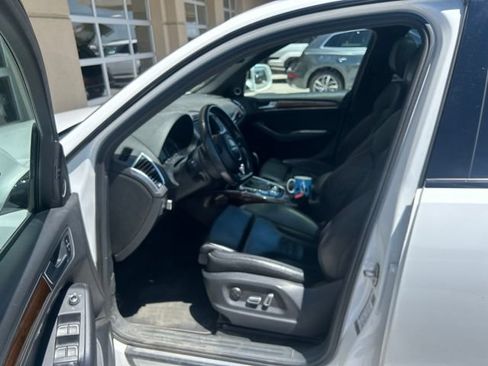 Used 2017 Audi Q5 3.0T Premium Plus w/ Technology Package AWD/4WD image 6