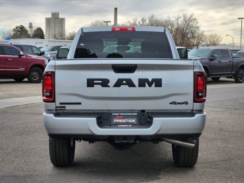 New 2026 RAM 2500 Big Horn AWD/4WD image 10