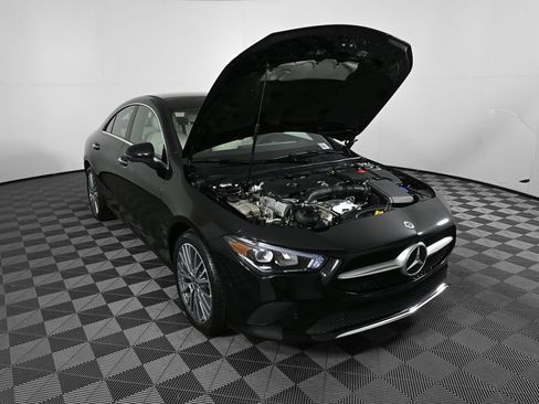 Used 2023 Mercedes-Benz CLA 250 image 32