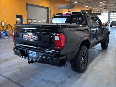 Used 2023 GMC Canyon Elevation w/ Elevation Premium Package image 44
