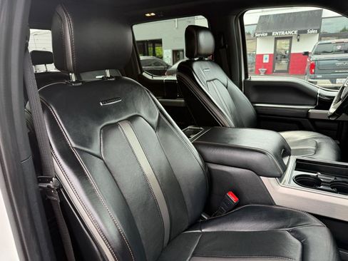 Used 2021 Ford F250 Platinum w/ Snow Plow Prep Package AWD/4WD image 23