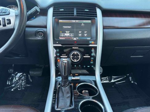 Used 2013 Ford Edge Limited image 23