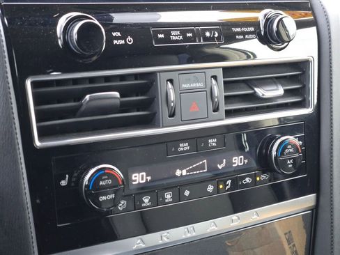 Used 2021 Nissan Armada SV w/ SV Appearance Package image 28