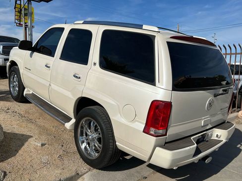 Used 2003 Cadillac Escalade AWD image 10