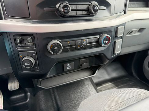 Used 2023 Ford F150 XL w/ Trailer Tow Package image 24