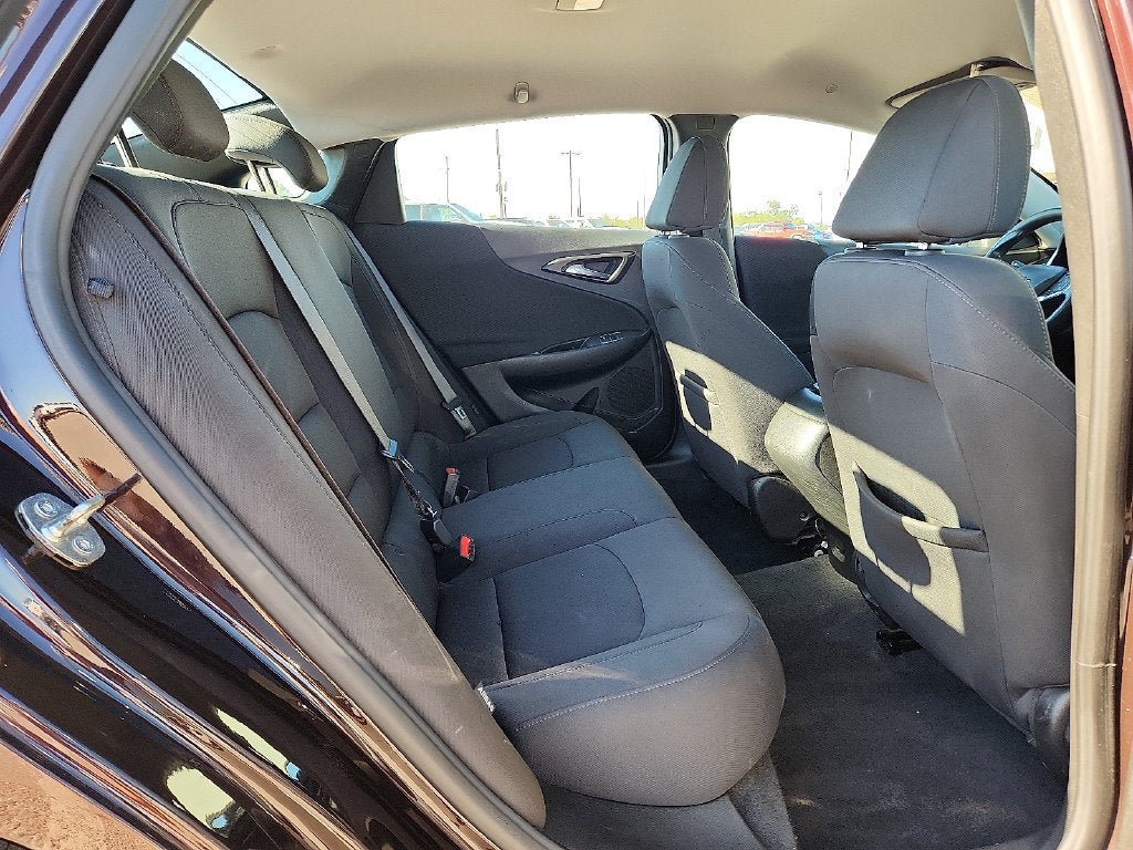 Used 2020 Chevrolet Malibu LS FWD image 14