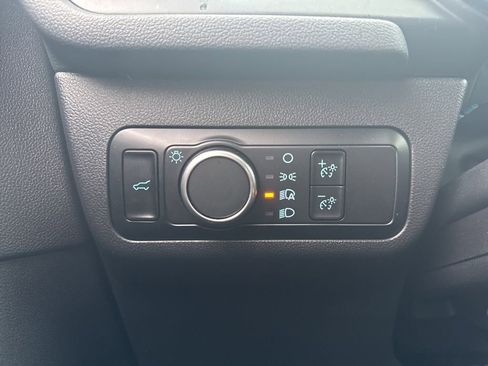 Used 2024 Ford Escape ST-Line image 15