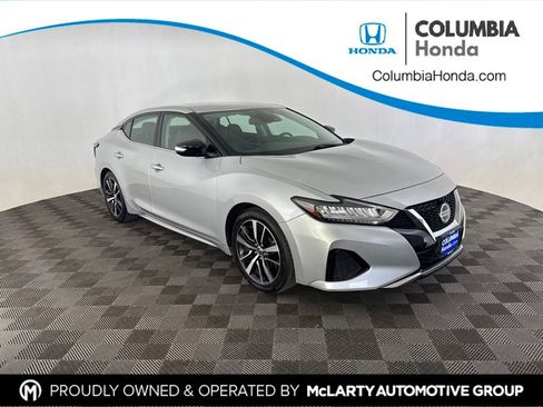 Used 2022 Nissan Maxima SV w/ Floor Mat Group FWD image 1