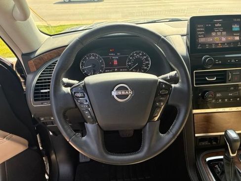Certified 2023 Nissan Armada SL w/ Cargo Package AWD/4WD image 14