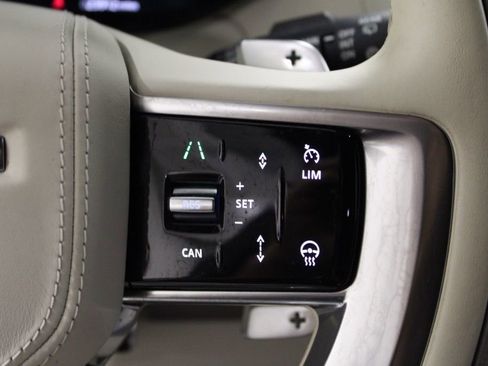 Used 2023 Land Rover Range Rover SE AWD/4WD image 21