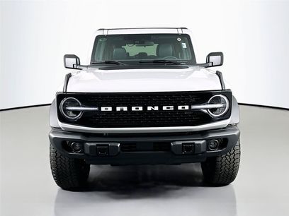 New 2026 Ford Bronco Badlands w/ Sasquatch Package