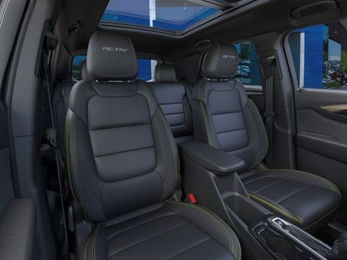 New 2026 Chevrolet TrailBlazer ACTIV AWD/4WD image 16