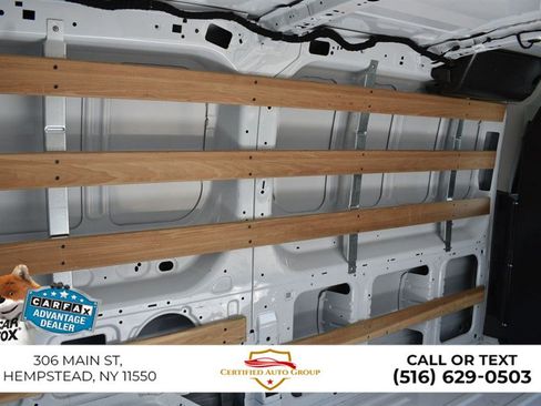 Used 2025 Ford Transit 250 Low Roof RWD image 27