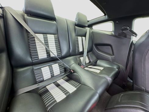 Used 2013 Ford Mustang Shelby GT500 image 16