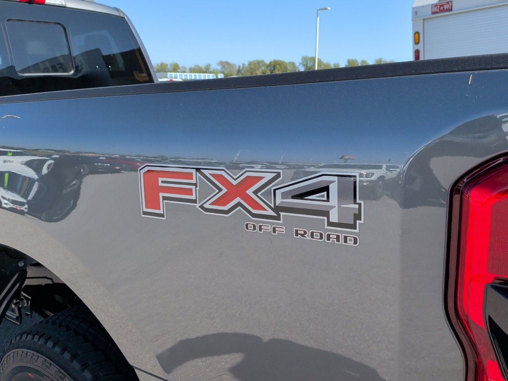 New 2026 Ford F350 Lariat w/ Lariat Premium Package AWD/4WD image 47