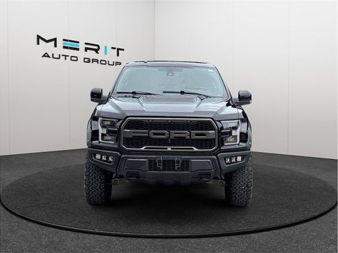 Used 2018 Ford F150 Raptor w/ Equipment Group 802A Luxury AWD/4WD image 3