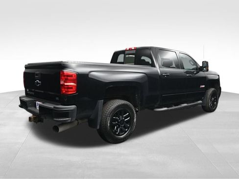 Used 2018 Chevrolet Silverado 2500 LTZ w/ Midnight Edition AWD/4WD image 5