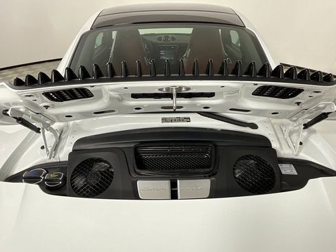 Used 2018 Porsche 911 Carrera 4S image 23