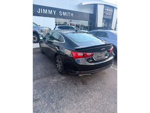 Used 2024 Chevrolet Malibu RS FWD image 3