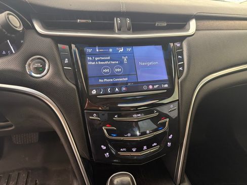 Used 2019 Cadillac XTS Luxury FWD image 23