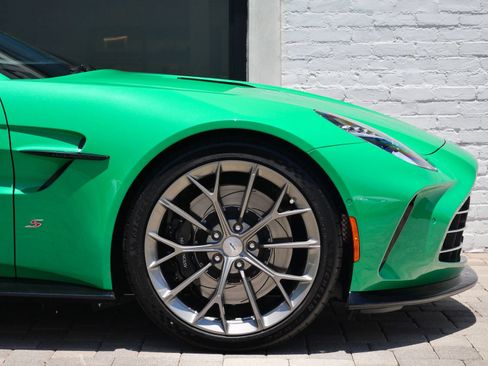 New 2026 Aston Martin V8 Vantage S RWD image 4