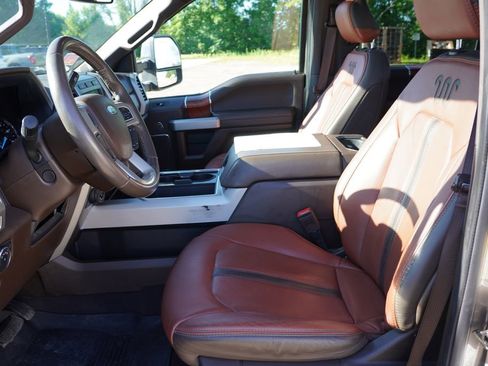 Used 2020 Ford F350 King Ranch w/ King Ranch Ultimate Package AWD/4WD image 5
