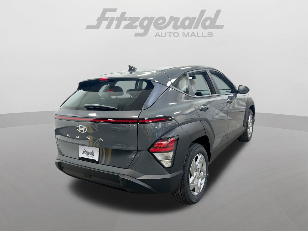 New 2027 Hyundai Kona SE FWD image 16