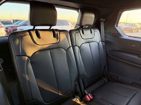 New 2025 Jeep Grand Cherokee L Limited w/ Luxury Tech Group II image 39