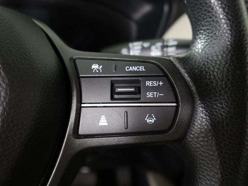 Used 2023 Honda HR-V LX image 39
