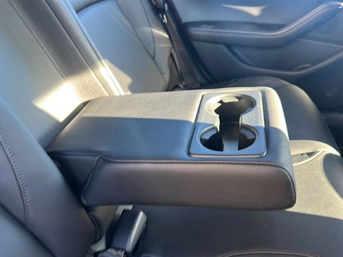 Used 2021 MAZDA MAZDA3 s image 13